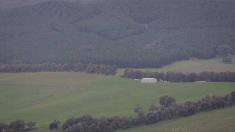 Views-over-regional-New-South-Wales-near-the-Southern-Cloud-Memorial-Lookout-on-a-cloudy-day