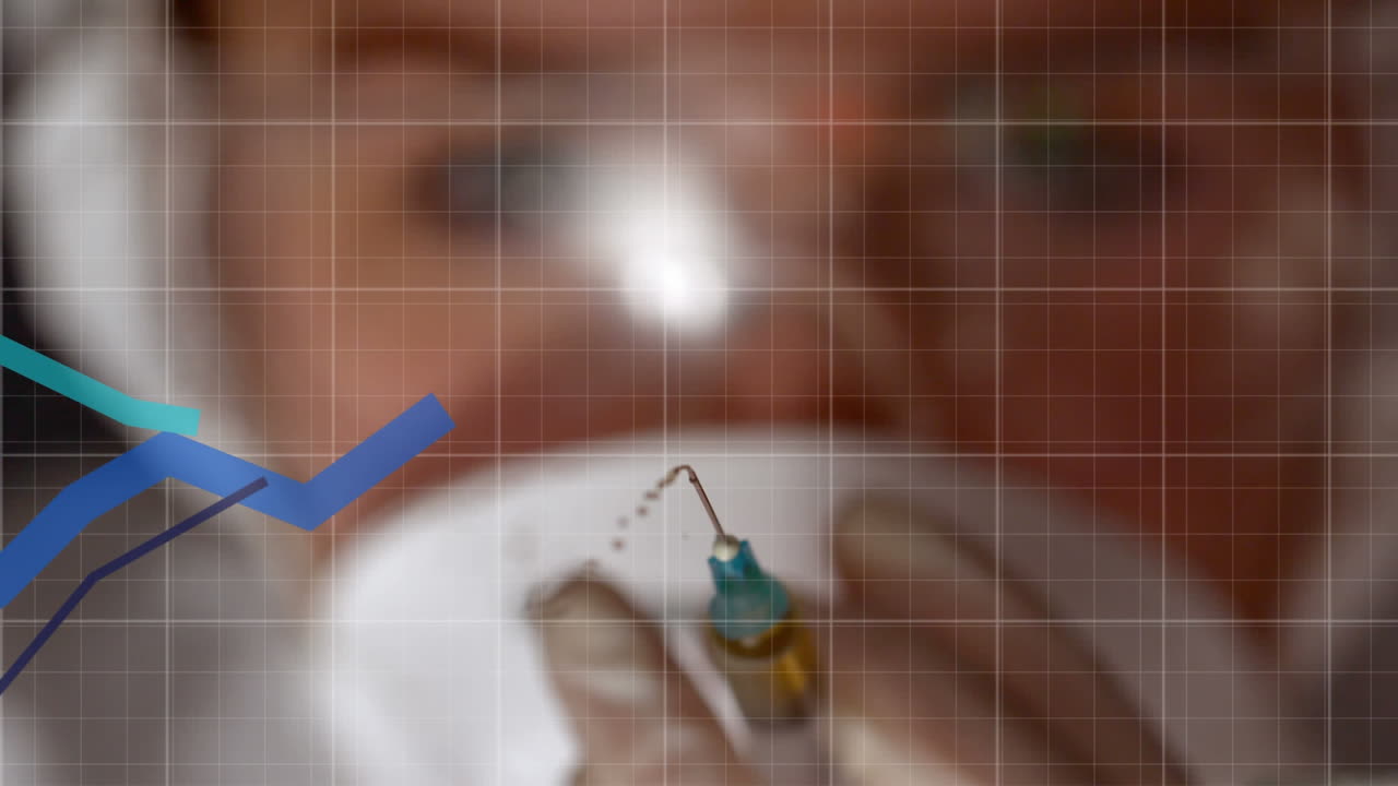 주사기를 들고 있는 여성 의사 에 대한 격자 선 위 에 움직이는 파란색 그래프
