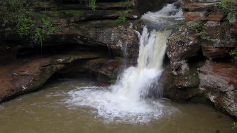 old man's cave upper falls loop