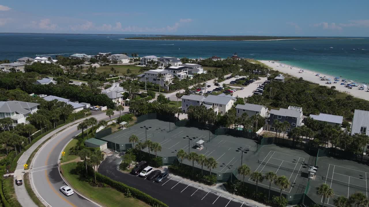 Colore blu intenso del Golfo vicino alla comunità di Boca Grande nella Florida del Sud