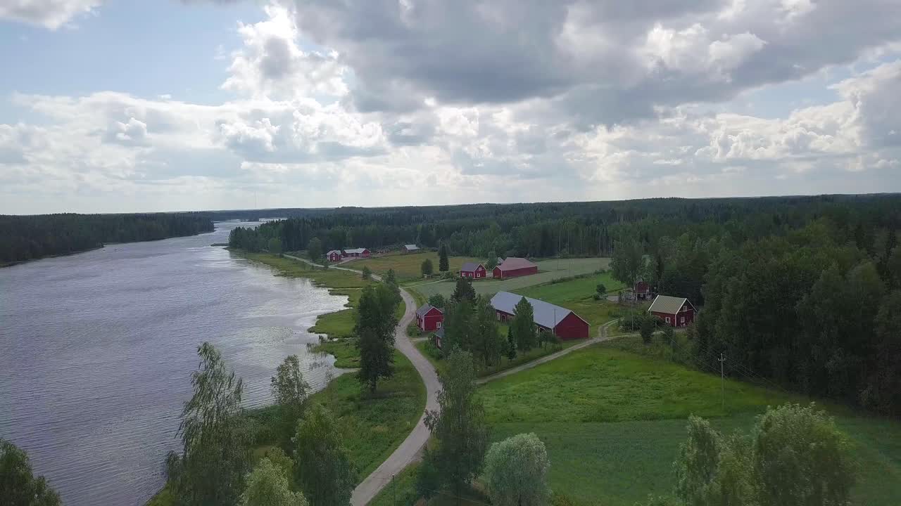 과거를 상기시켜주는 유럽의 버려진 시골 마을, 정지된 시간