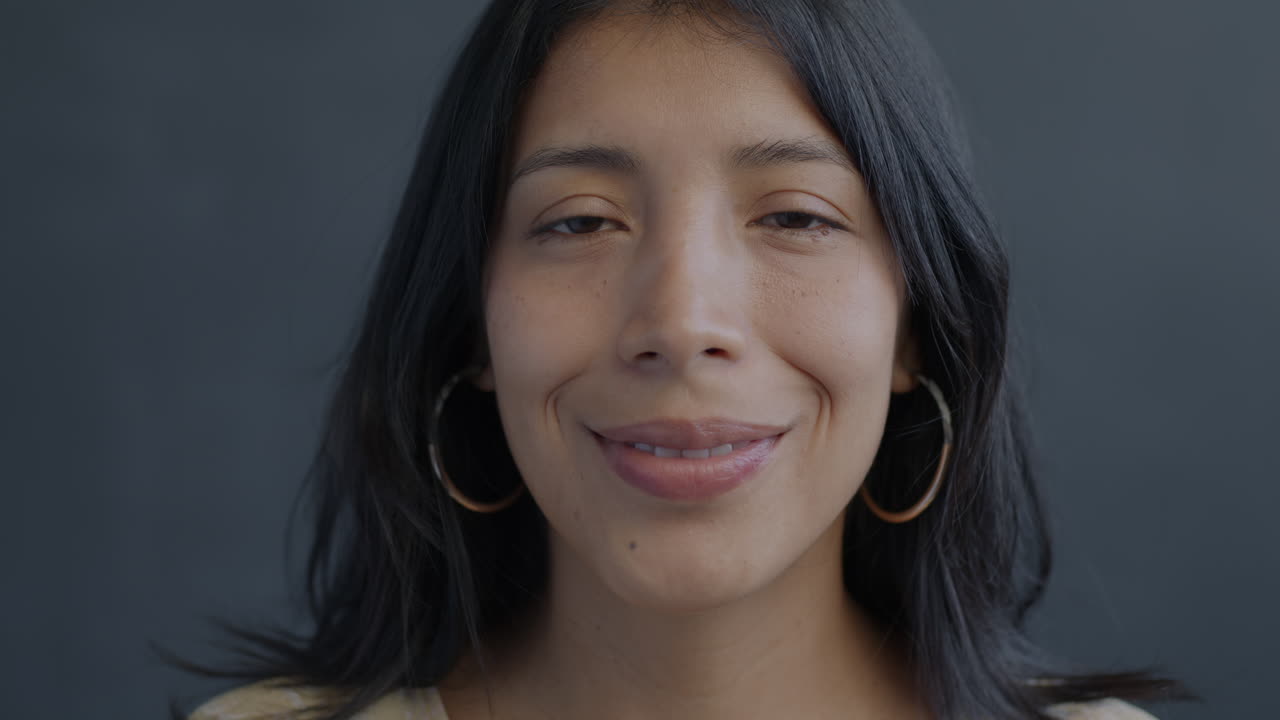 retrato de una mujer sonriente