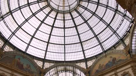 Galleria Vittorio Emanuele II in Milan