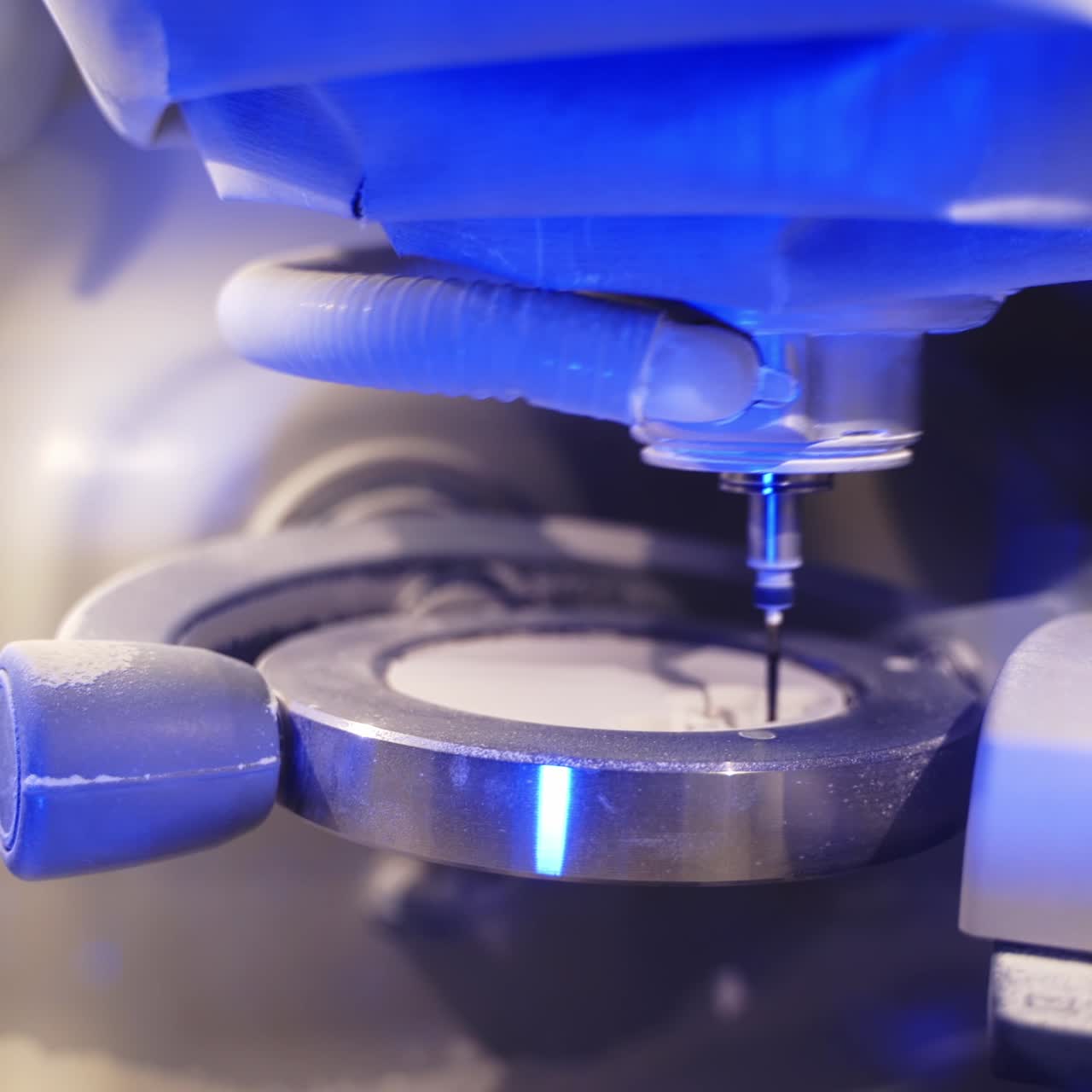 Production of dental crowns