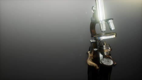 retro bucle viejo microscopio de laboratorio científico