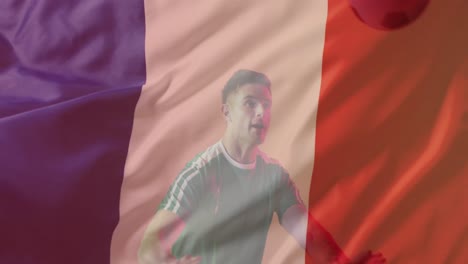 Animation-Eines-Kaukasischen-Männlichen-Fußballspielers-über-Der-Flagge-Frankreichs