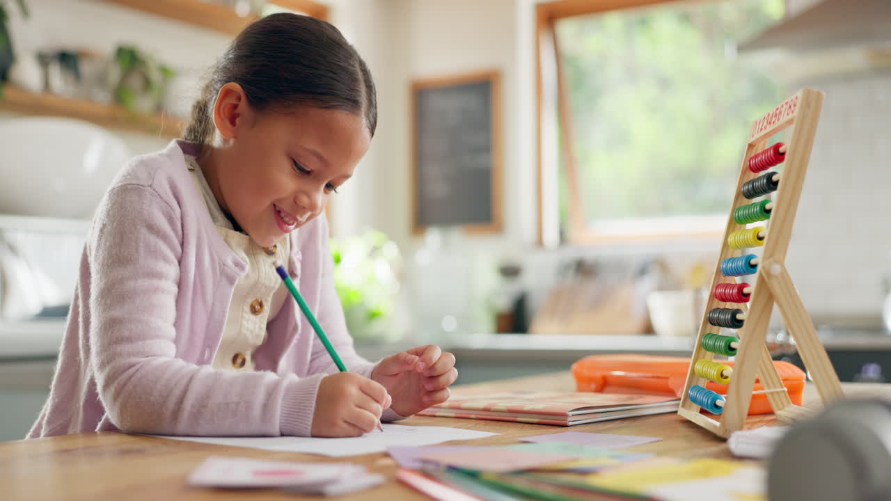 배움, 글쓰기, 행복한 소녀