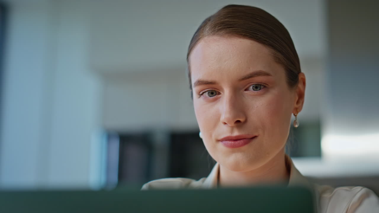 Woman freelancer thinking project at modern home closeup. Portrait businesswoman