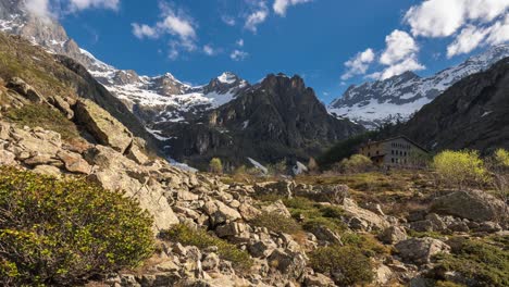 sunrise on the gioberney in the ecrins national park. valgaudemar, hautes-alpes, alps, france