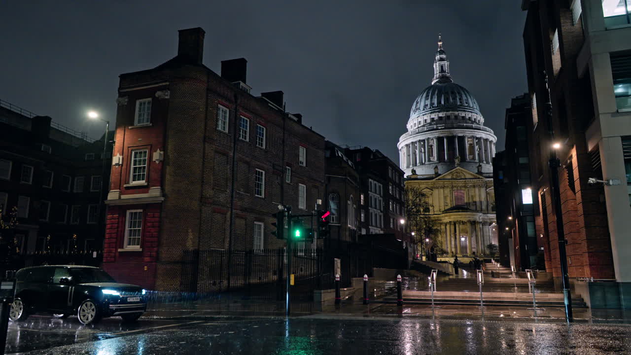 St Paul's Cathedral London nighttime view showing cityscape and lighting