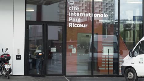 exterior del edificio de la ciudad internacional paul ricœur