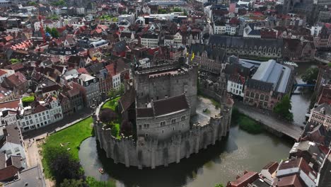 Castillo-De-Gravensteen,-Flandes-Oriental,-Gante,-Región-Flamenca,-Bélgica,-Junio-De-2022