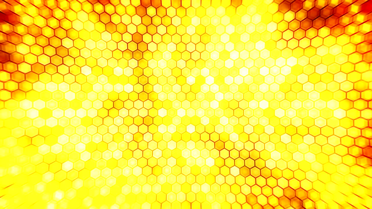 relámpago eléctrico de fondo de panal amarillo. hexágono eléctrico brillante con luz brillante. animación de bucle de tecnología empresarial.