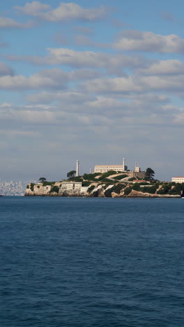 alcatraz island, san francisco bay