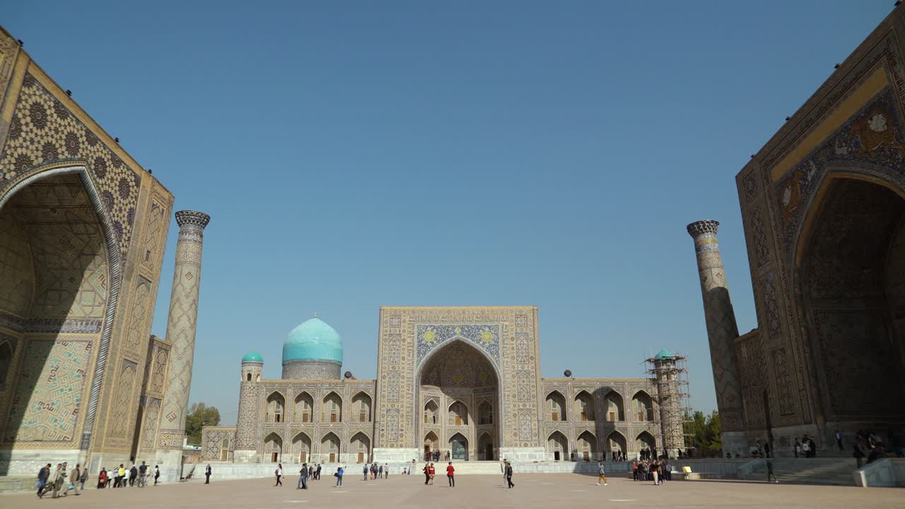 регистанская площадь в самарканде, временные промежутки