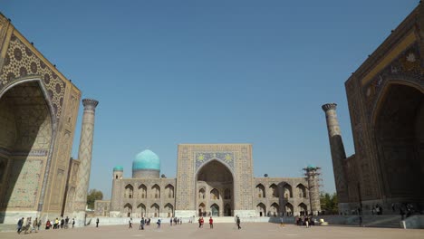 la plaza registan en samarcanda, los lapsos de tiempo
