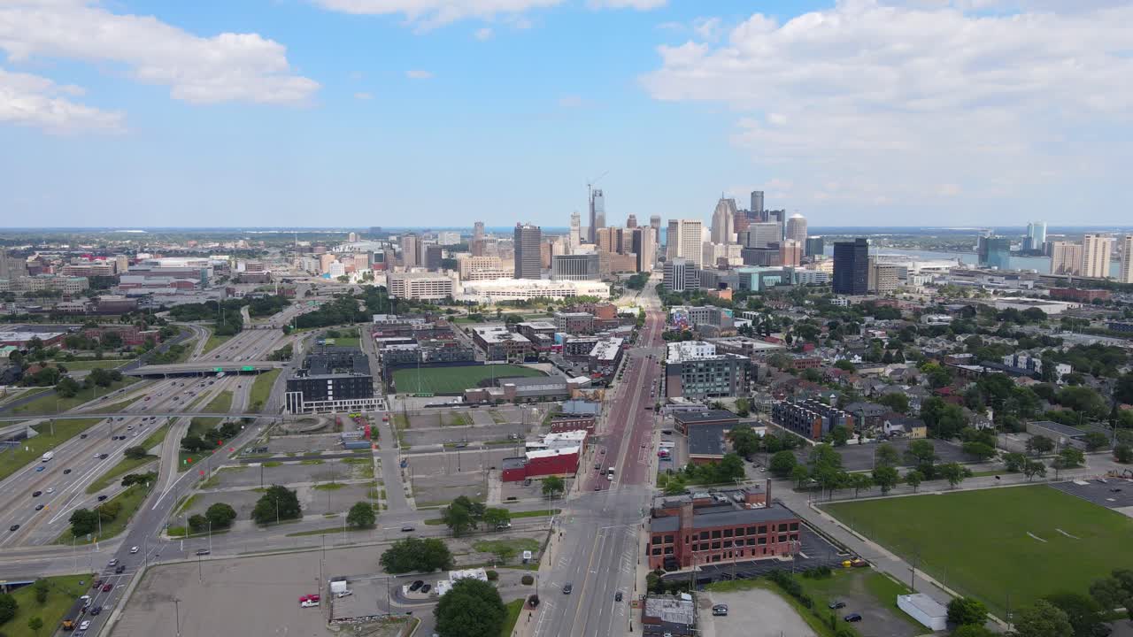 Corktown neighborhood and Detroit skyline, Michigan, USA with Corner Ballpark in the foreground