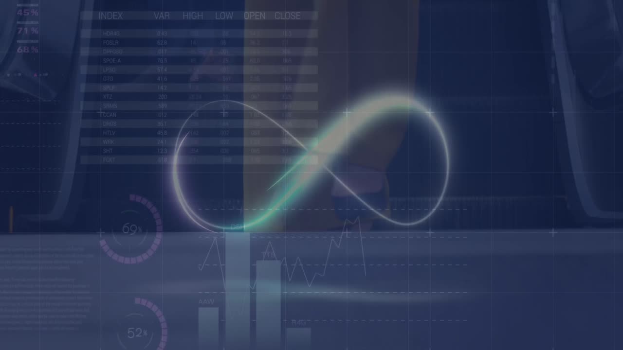 анимация разнообразной обработки данных в черном цифровом пространстве.