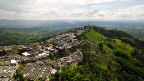Buenavista hilltop colonial village in Colombia&#039;s coffee triangle