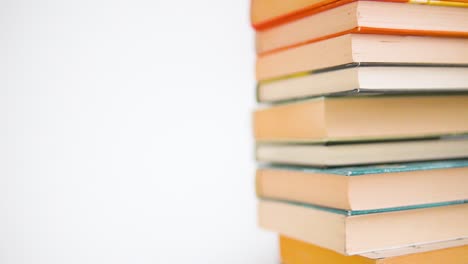 los libros están en juego