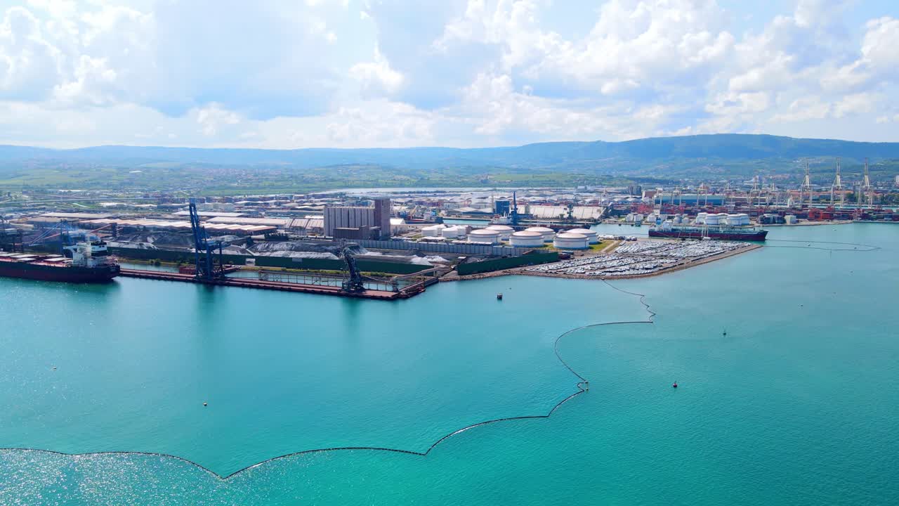 슬로베니아 루카 코퍼의 놀라운 4k 드론 영상