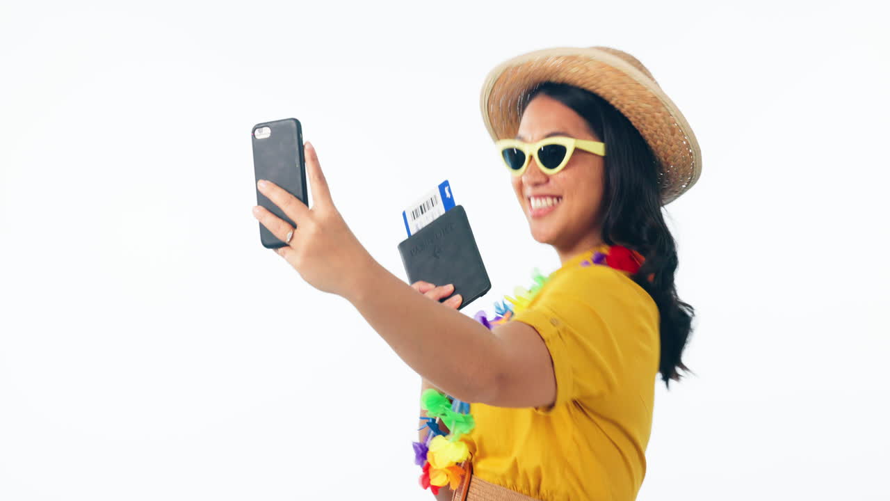 viajes, selfies y mujeres bailando en vacaciones