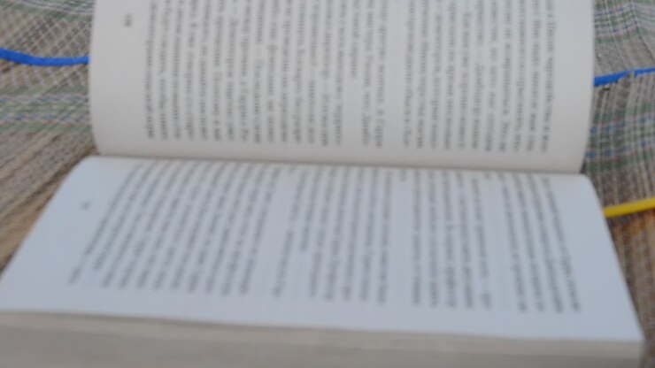 Un grande libro aperto.