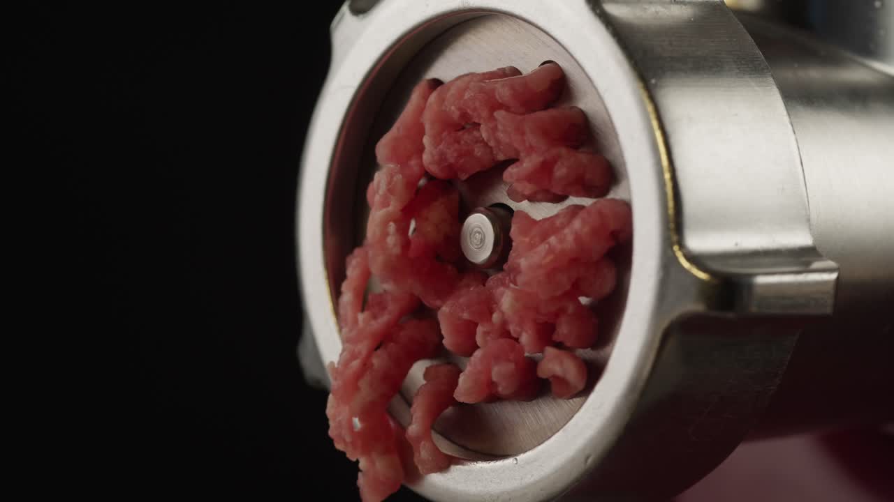 Meat Grinder with Minced Meat