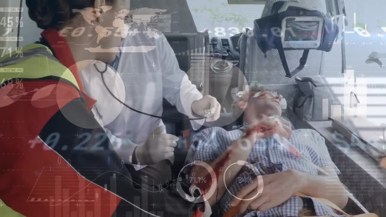 인포그래픽 인터페이스의 애니메이션, 트레이딩 보드, 부상당한 환자를 점검하는 백인 의사