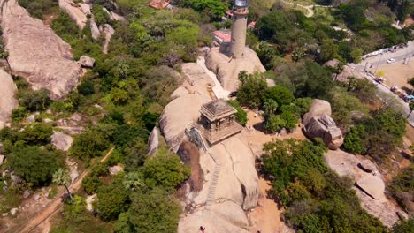 The-Group-of-Monuments-at-Mahabalipuram-is-a-collection-of-7th--and-8th-century-CE-religious-monuments-in-the-coastal-resort-town-of-Mahabalipuram,-Tamil-Nadu,-India-and-a-UNESCO-World-Heritage-Site