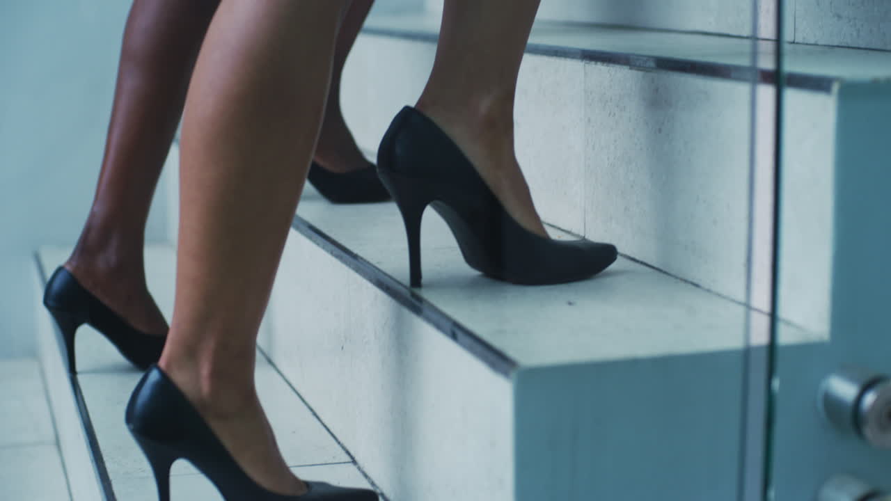 sigue caminando para llegar a la cima.