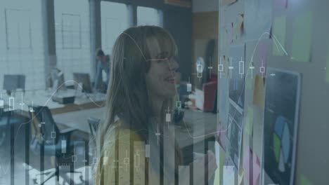 animación del procesamiento de datos sobre diversas personas de negocios en la oficina