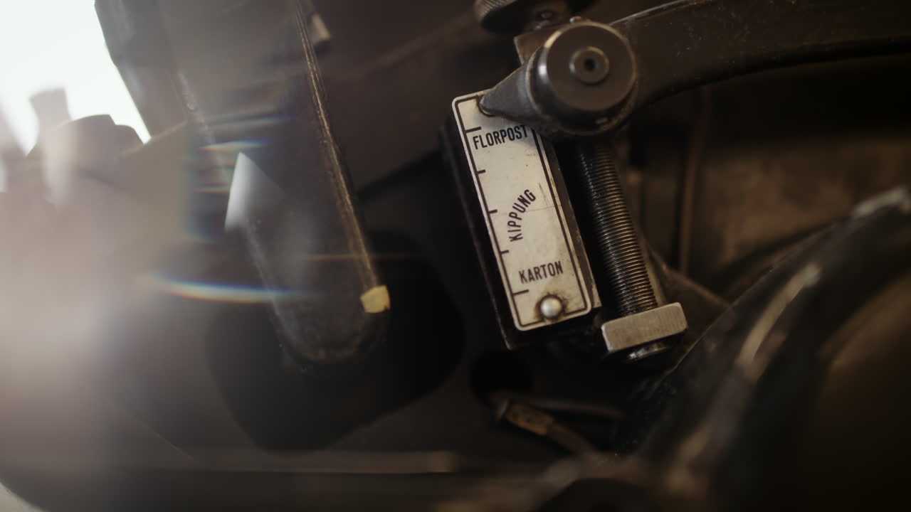 un detalle de una máquina de impresión de cilindros heidelberg original, parte móvil