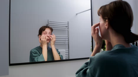 Woman-in-the-bathroom