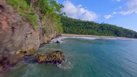 Drone-FPV-shot-El-valle-Playa-Caleton-in-Samana,-Dominican-Republic