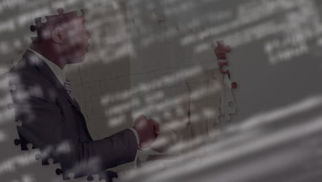 animación de rompecabezas y procesamiento de datos sobre el apretón de mano del empresario