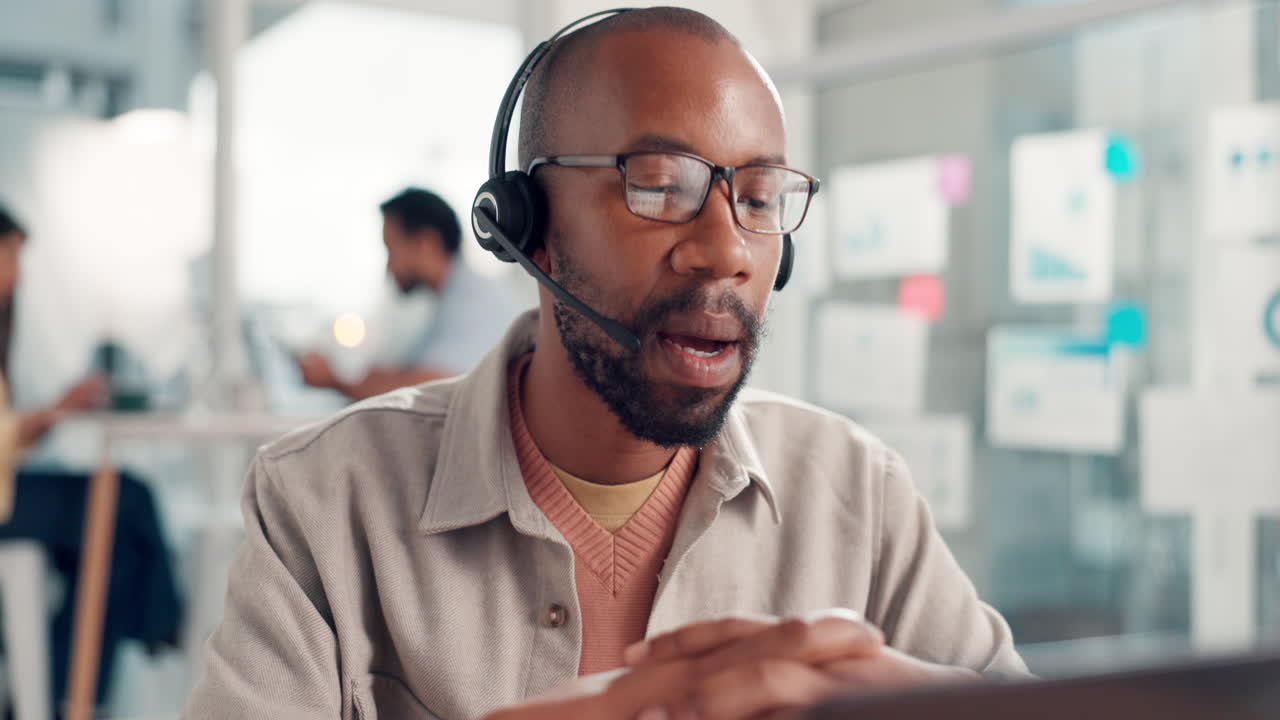 Customer Service Representative in Office