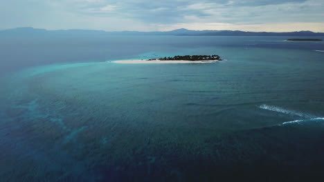 Drone-Nadi-Fiji-Namotu-Island-Swimming-Pools-surf-wave-for-surfers-aerial-cinematic-cloudy-morning-beautiful-peaceful-relaxing-honeymoon-adventure-resort-lagoon-mountain-beach-upward-movement