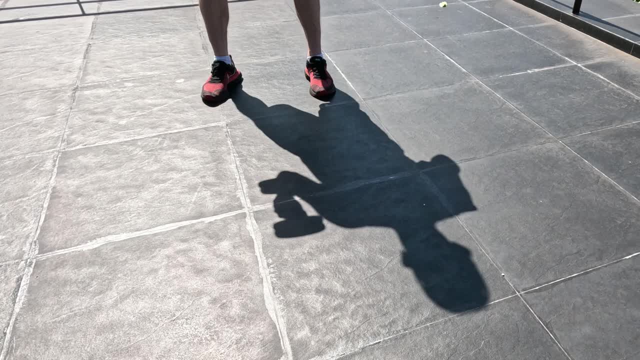 secuencia de la danza de las sombras lúdica de una persona.