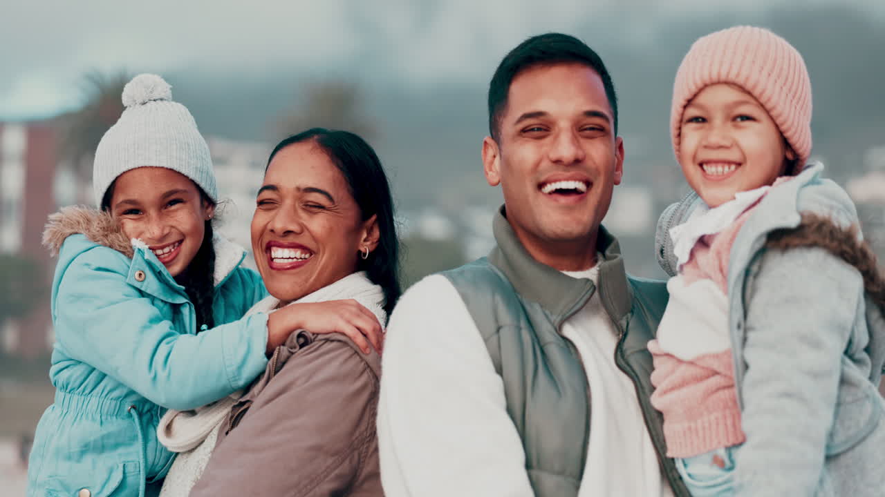 겨울 에 행복 한 가족