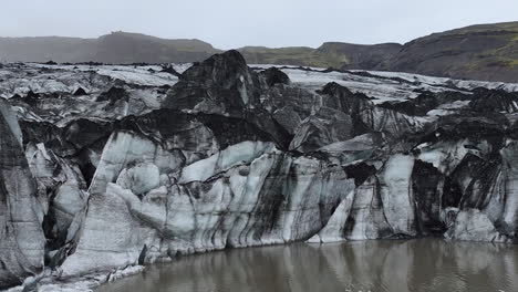 fotografía de un glaciar en las tierras altas de islandia