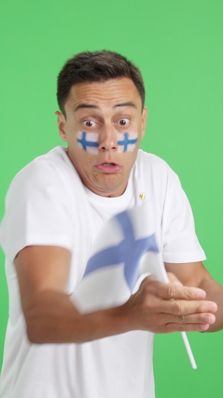 Man cheering for Finland, angry with the decision of referee