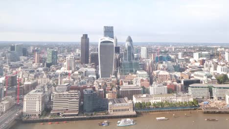 Blick-Auf-Die-Londoner-Stadt-08