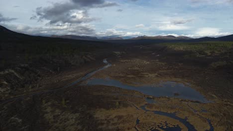 Panoramablick-Auf-Den-Biberdamm