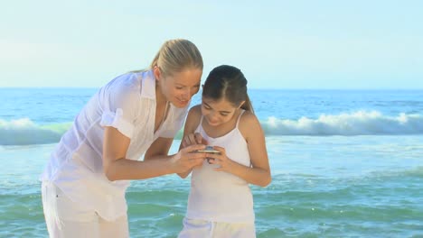 Mother-and-daughter-taking-a-photo-