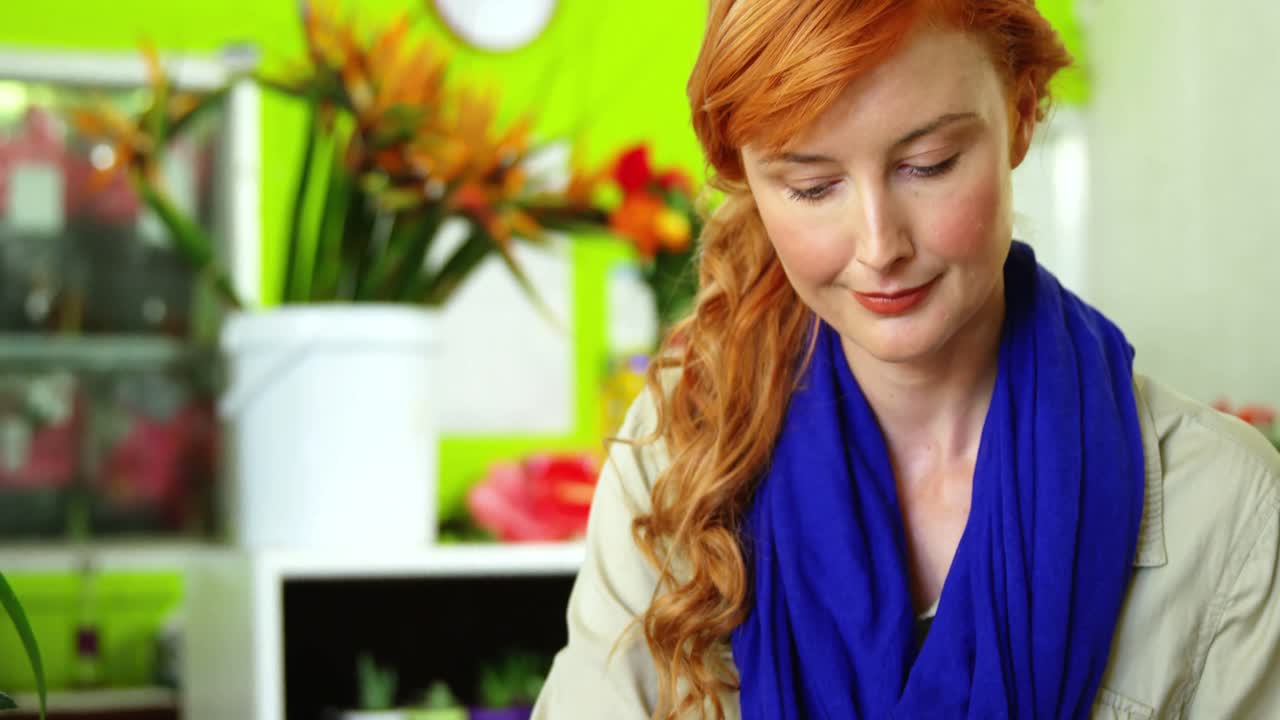 암 ⁇  꽃가루  ⁇ 는 꽃줄기