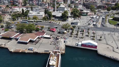 Uskudar-Istanbul-Vista-Aérea-Del-Espacio-Terrestre