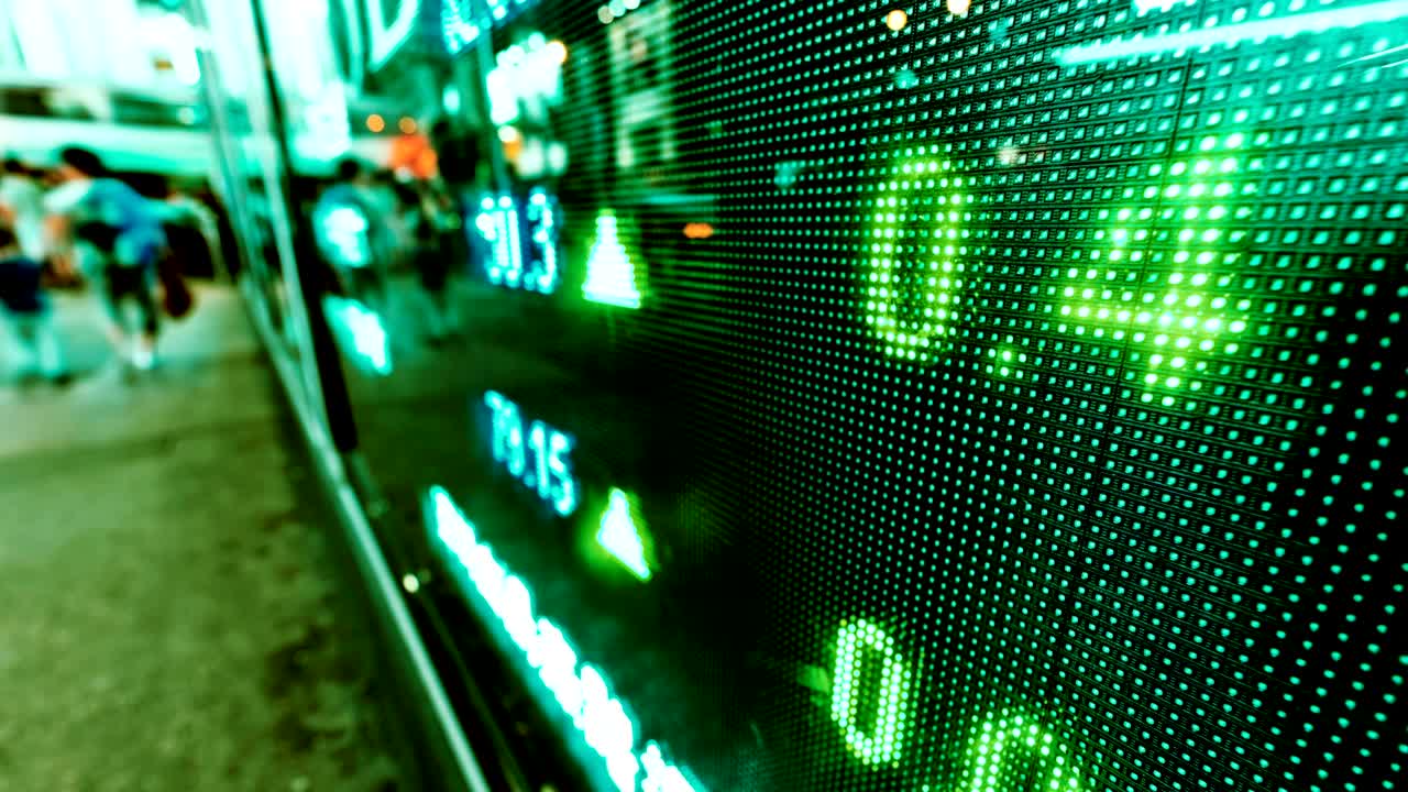 mercado de calcetines en la ciudad. 4k lapso de tiempo