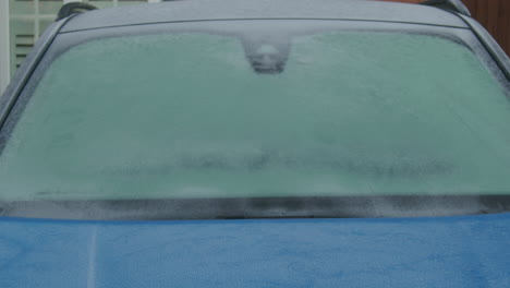 Timelapse-Car-window-screen-defrosting