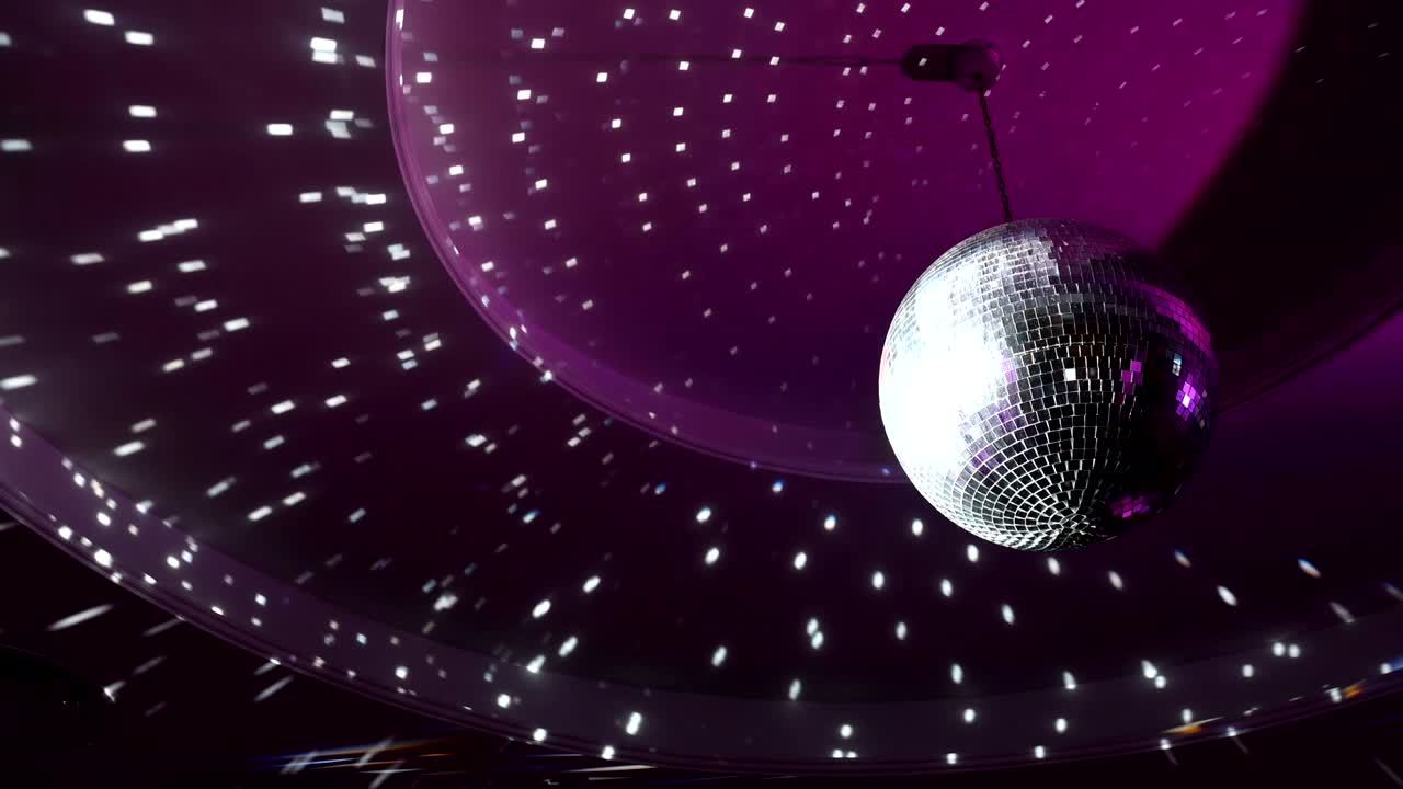 bola de disco, vista desde abajo, desde las vigas de la bola de discoteca, luz de escenario, bola de espejo
